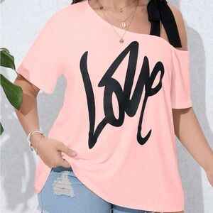 New Letter Graphic Knot Shoulder Tee